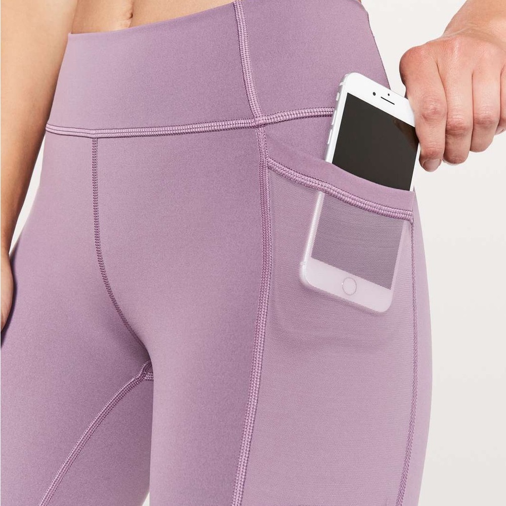 Lululemon Forget The Sweat Crop *21"
Smoked Mulberry - Picture 4 of 8